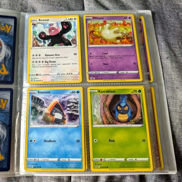 Charizard Pokemon Cards Album + 120 Cards 🔥 Holds Upto 240 Cards 🔥 - Picture 10 of 13